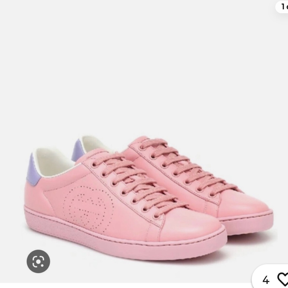 Gucci Women's Pink Sneakers